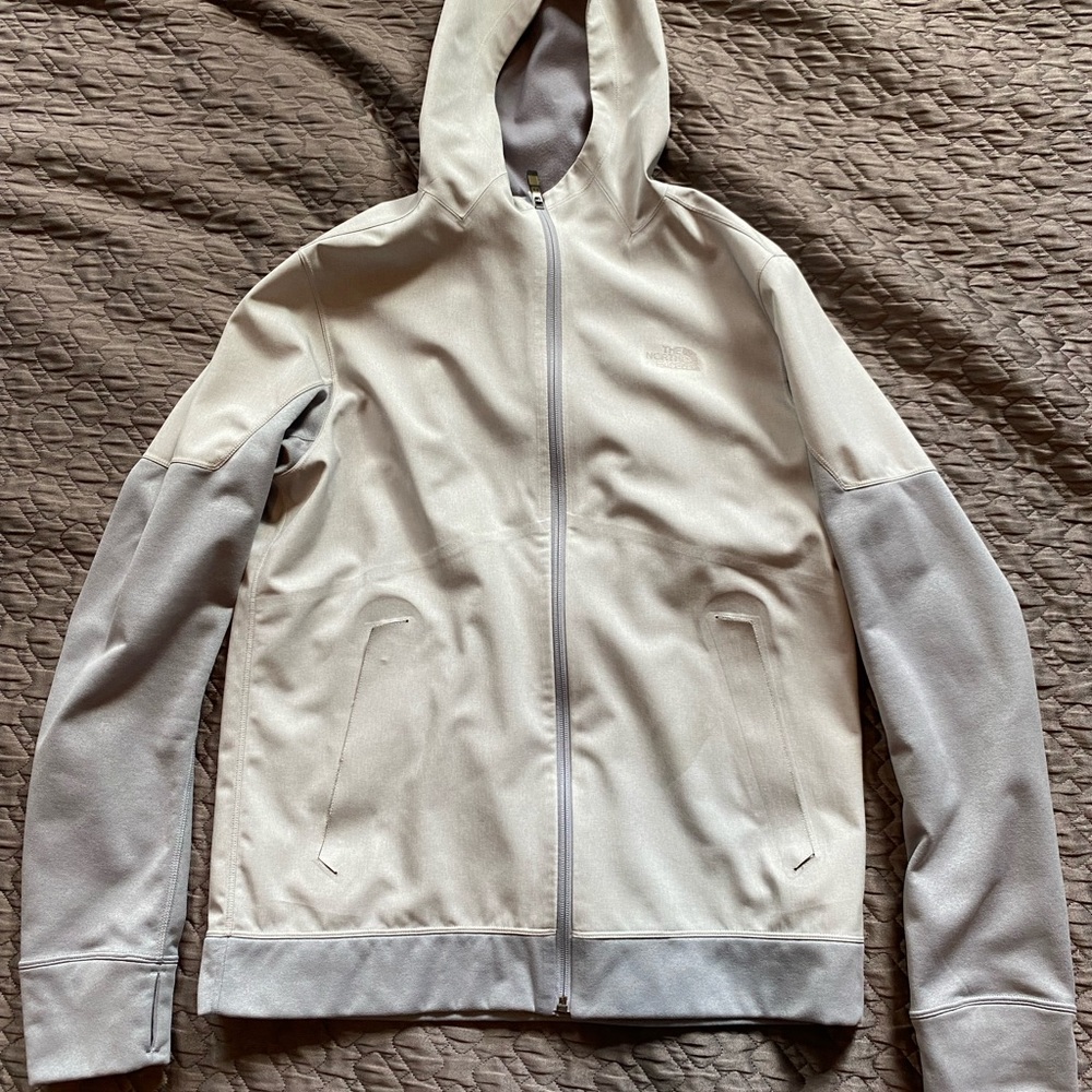 TNF hooded light jacket. Light grey